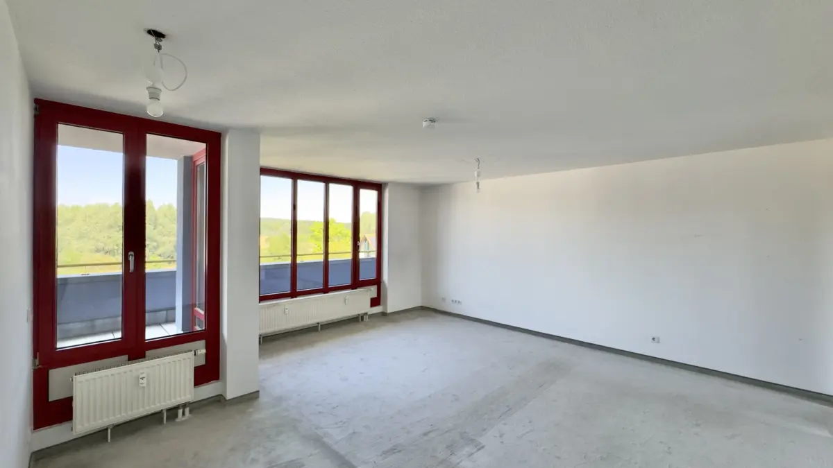 Wohnzimmer Blick auf die Fenster