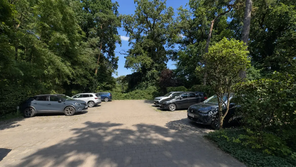 10_Stellplatzbereich_Hof