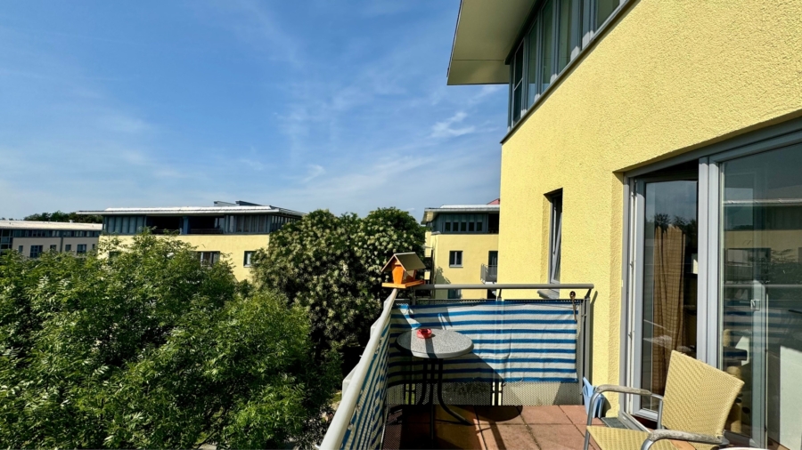 Moderne 2-Zimmer-Wohnung mit Balkon, TG-Stellplatz und Fahrstuhl, 14476 Potsdam/Fahrland, Etagenwohnung