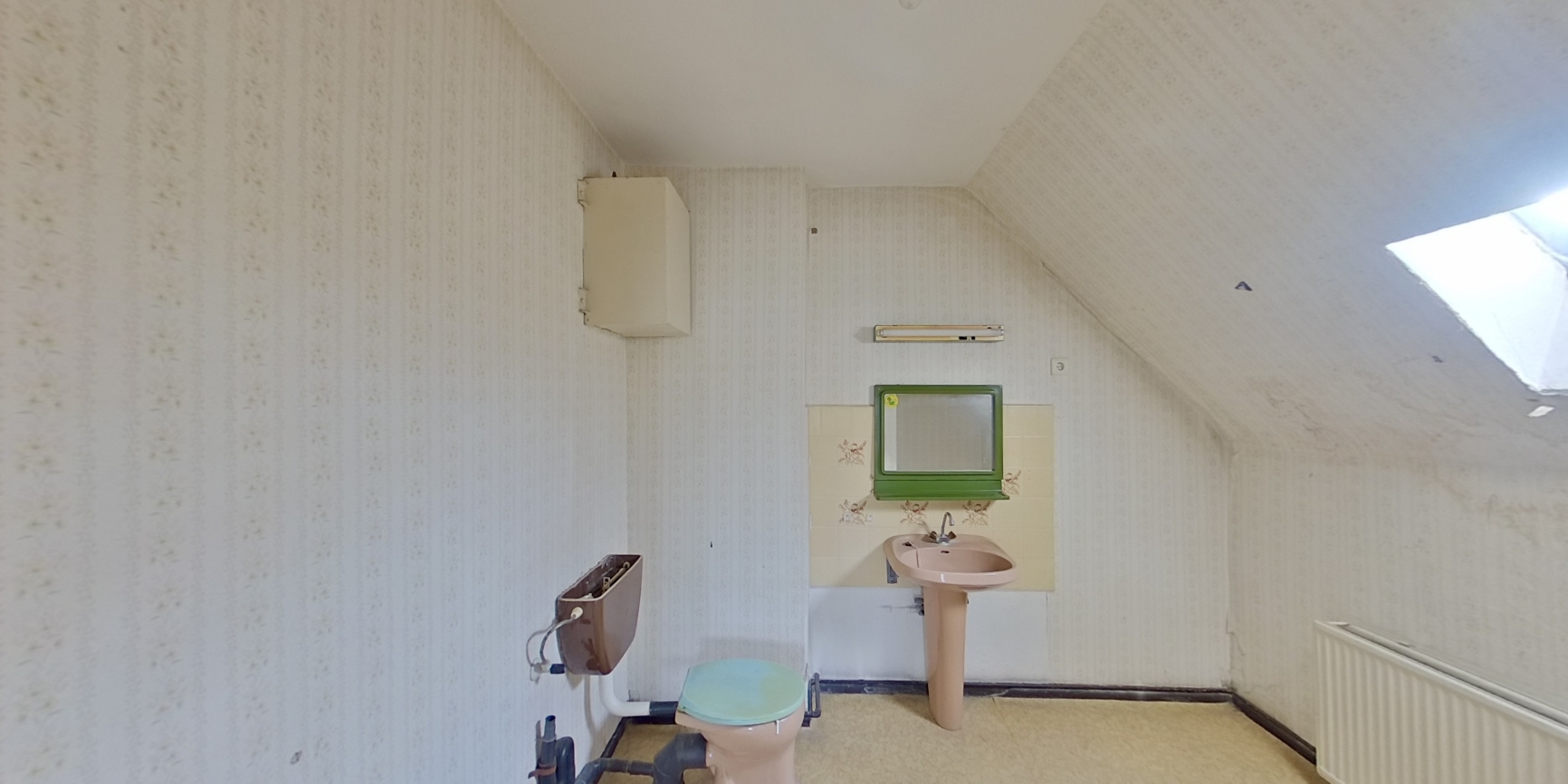 Badezimmer im OG