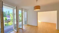 05_Wohnzimmer_zum_Nebenraum_ARGUS