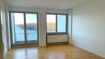 Traumhafter Wasserblick – Wunderschöne Balkonwohnung mit EBK & Stellplatz, 14476 Potsdam, Wohnung
