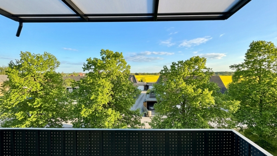 Überdachter Balkon