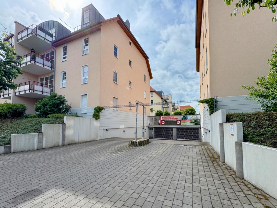 Zufahrt Tiefgarage