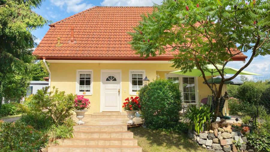 200m zum Kleinen Zernsee – Haus mit Garage, Terrasse & sonnigem Garten, 14542 Werder, Einfamilienhaus