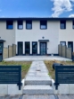 Blick auf das Haus mit Terrasse & Garten - Erstbezug – Ihr Familienidyll mit Terrasse, kleinem Garten, 2 Bädern & Stellplätzen