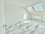 OG: Schlafzimmer 1 - Erstbezug – Ihr Familienidyll mit Terrasse, kleinem Garten, 2 Bädern & Stellplätzen