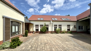 Viel Platz für Groß und Klein, 06868 Coswig (Anhalt) OT Jeber-Bergfrieden, Zweifamilienhaus