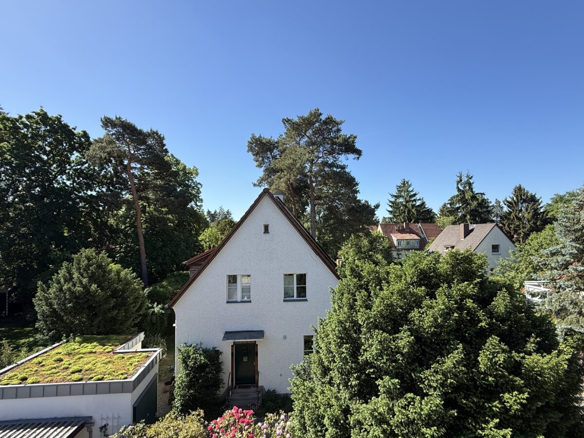 Fensterblick Dachzimmer