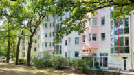 Vermietete Balkonwohnung mit Fahrstuhl & Stellplatz im familienfreundlichen Wohnensemble - familienfreundliches & gepflegtes Wohnensemble