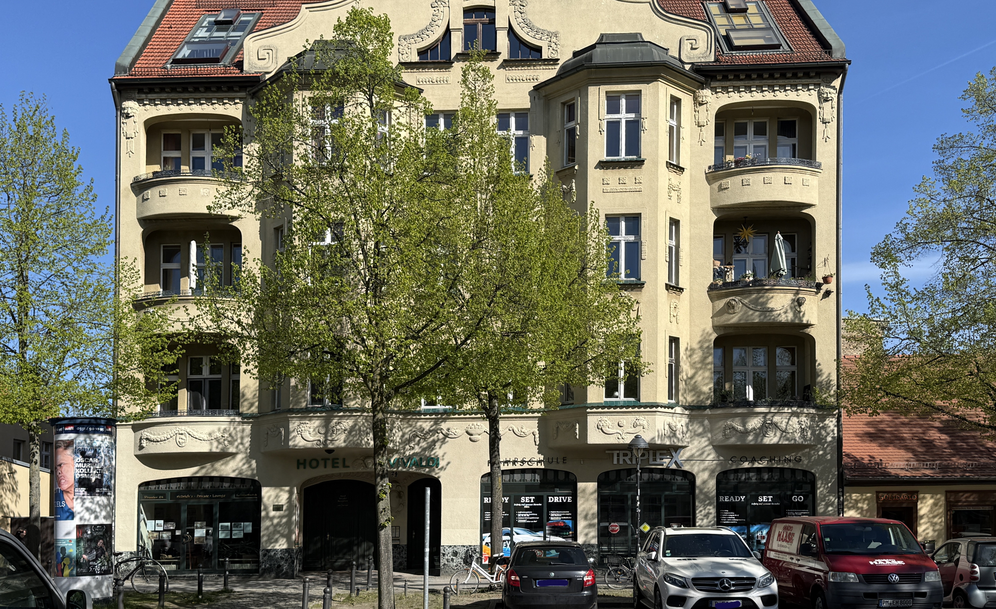 Einzigartige Galeriewohnung über den Dächern der Stadt