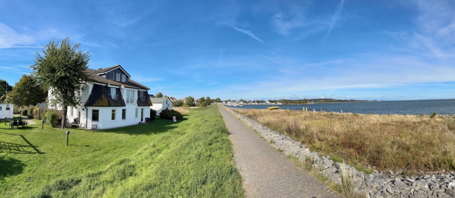 Ferienwohnung direkt am Deich – freier Boddenblick, 18565 Hiddensee, Wohnung