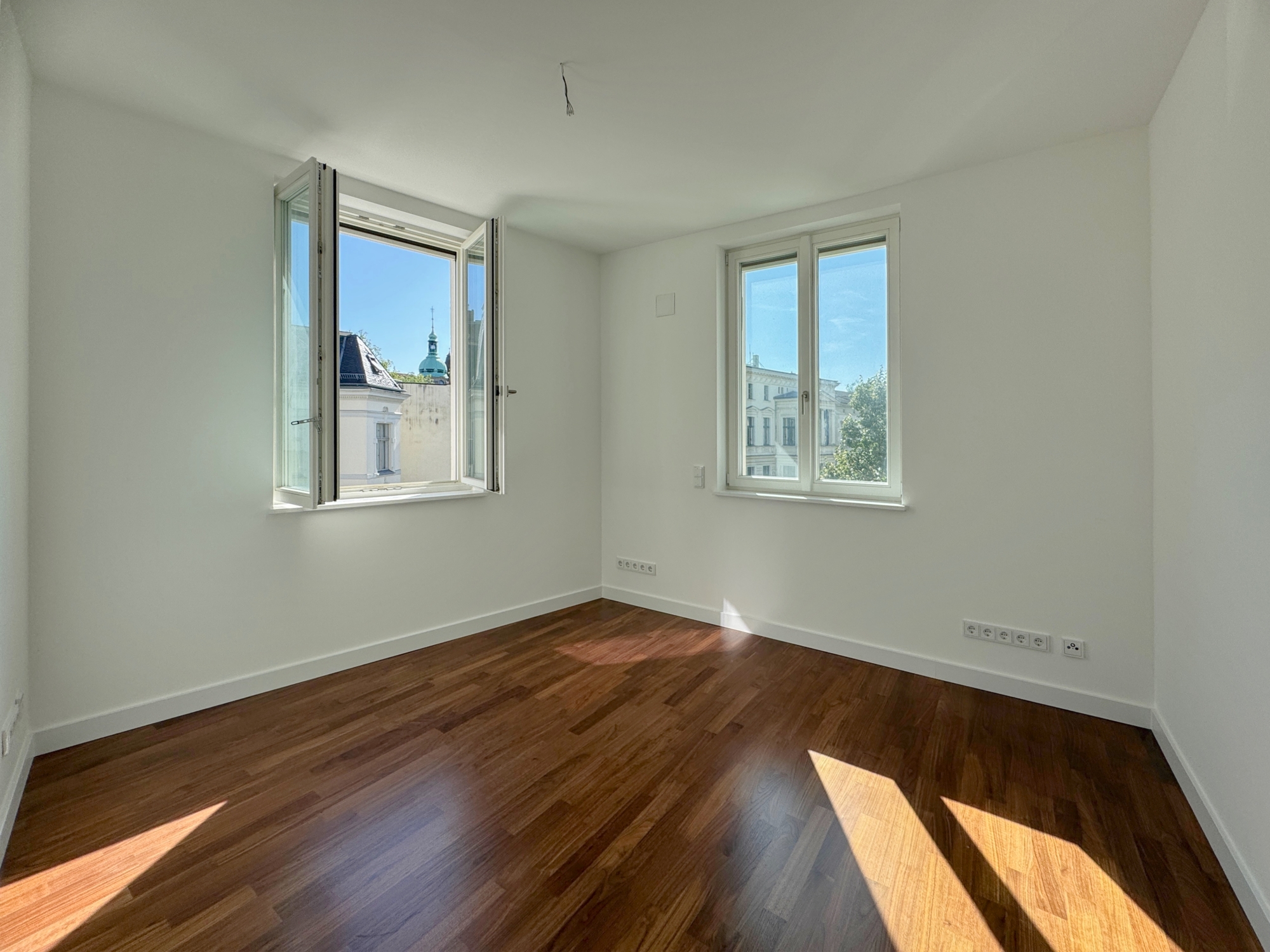 Schlafzimmer 2