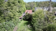 Vogelperspektive - Großes Baulandgrundstück mit liebevoll restauriertem Fachwerkhaus