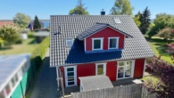Boddenblick über das rote Haus - Charmantes rotes Ferienhaus im skandinavischen Stil- traumhafte Lage am Breeger Bodden nahe der Ostsee