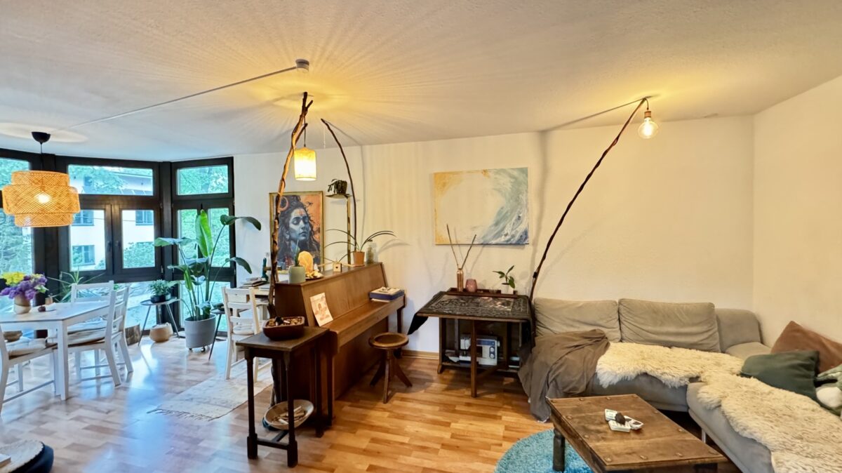 Wohnzimmer - Weitwinkel