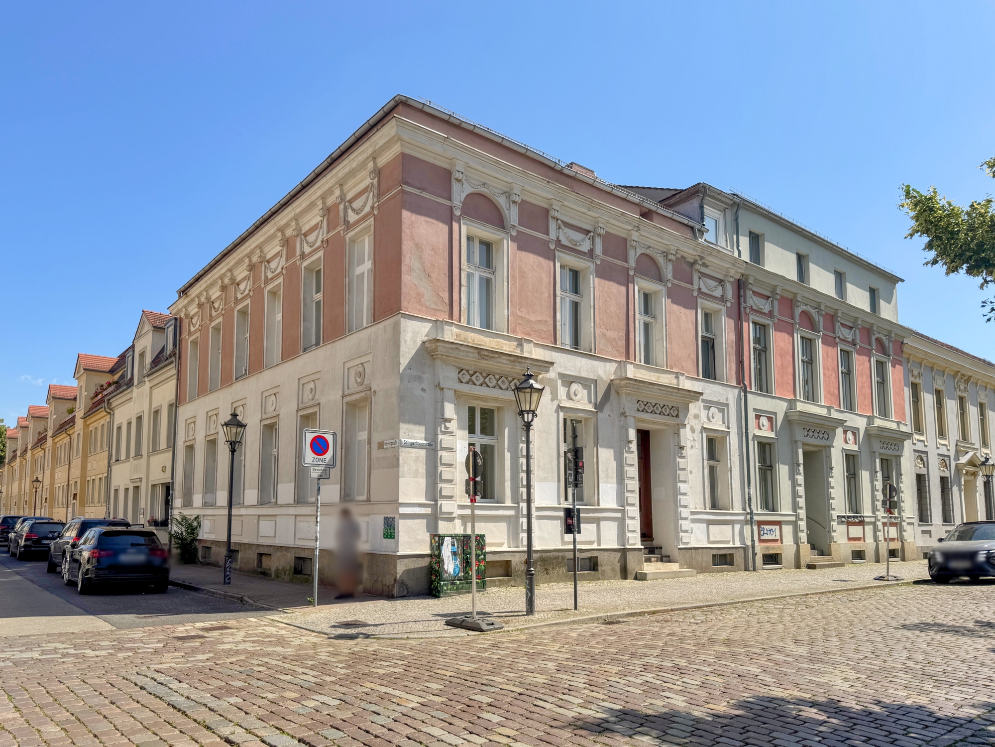 Altbaucharme trifft Moderne Ausstattung