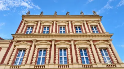 Altbaujuwel im Herzen Potsdams – mit Balkon und überdachter Loggia, 14467 Potsdam, Etagenwohnung
