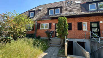 Bezugsfreies Familienidyll – vollunterkellertes Reihenhaus mit kleinem Garten, 15806 Zossen, Reihenmittelhaus