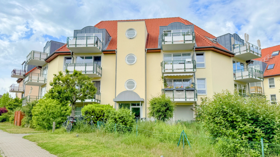 Vermietete Terrassenwohnung mit Tiefgaragenstellplatz in gepflegter Wohnanlage, 14469 Potsdam, Etagenwohnung