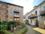 Schönes Apartment in der Potsdamer City mit Terrasse zur Kapitalanlage - Innenhof - rechts Terrasse zur Wohnung