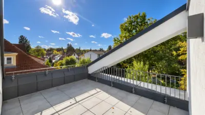Großzügige Neubau-Maisonette Wohnung mit eigener Dachterrasse, 14482 Potsdam-Babelsberg, Maisonettewohnung