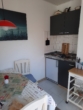 Kleine Ferienwohnung-Küche - 3 Ferienwohnungen & ein Restaurant nahe Strand