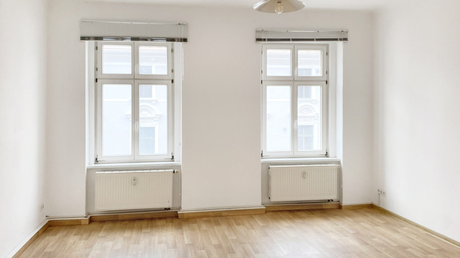 Helle Wohnung mit Einbauküche & Tageslichtbad nah Bahnhof & Einkaufsstraße, 02826 Görlitz, Etagenwohnung